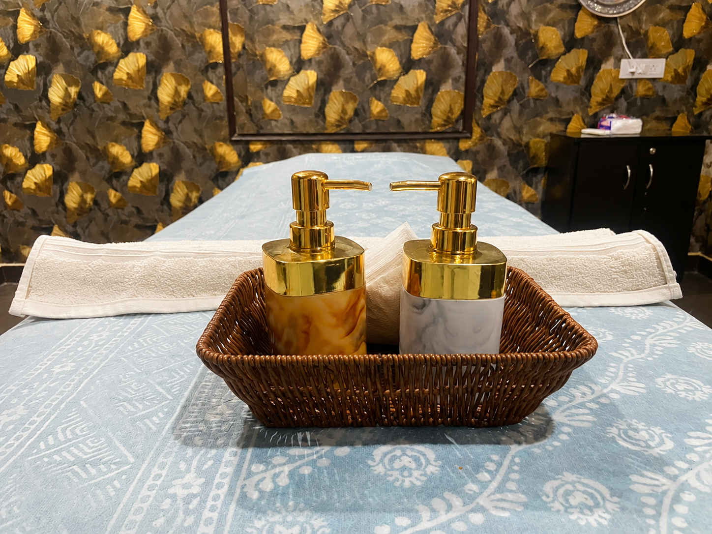 Ayora Wellness Spa reception and lobby