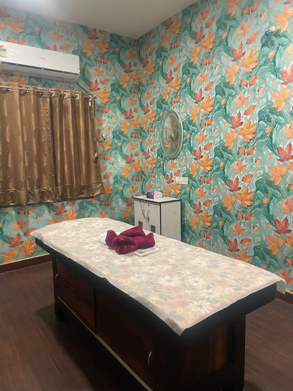 Therapy room decor detail